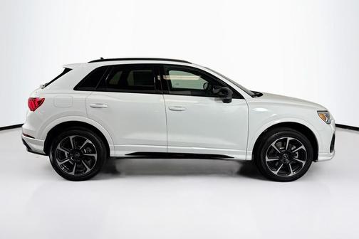 2025 Audi Q3 45 S line Premium Plus