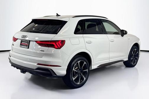 2025 Audi Q3 45 S line Premium Plus