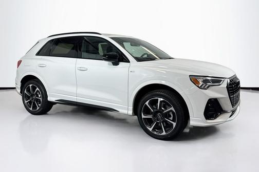 2025 Audi Q3 45 S line Premium Plus