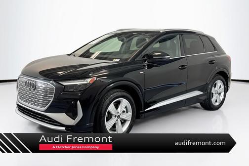 2024 Audi Q4 e-tron Premium Plus 55 quattro