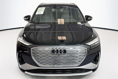 2024 Audi Q4 e-tron Premium Plus 55 quattro