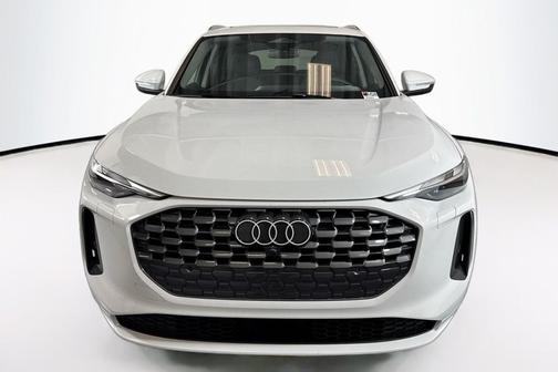 2025 Audi Q5 Premium TFSI quattro S tronic