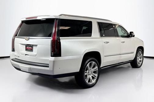 2018 Cadillac Escalade ESV Premium Luxury