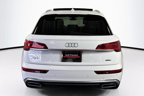 2022 Audi Q5 55 S line Premium Plus