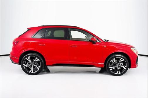 2023 Audi Q3 45 S line Premium Plus