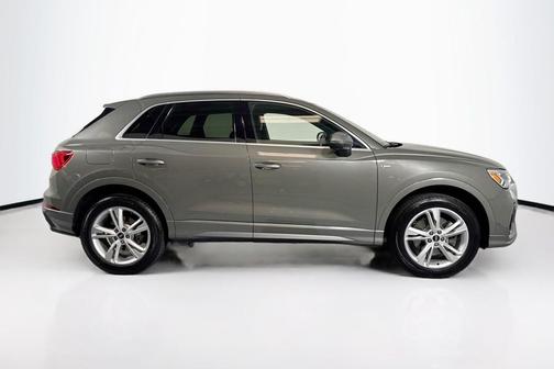 2023 Audi Q3 45 S line Premium Plus