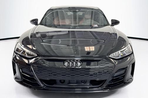 2023 Audi e-tron GT Premium Plus quattro