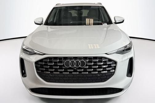 2025 Audi Q5 Premium