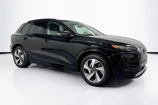 2025 Audi Q6 e-tron Prestige quattro