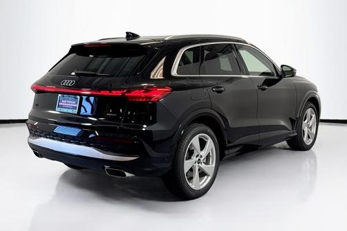 2025 Audi Q5 Prestige TFSI quattro S tronic