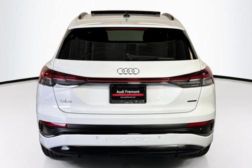 2024 Audi Q4 e-tron Premium Plus 55 quattro