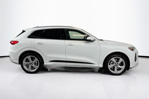 2025 Audi Q5 Prestige