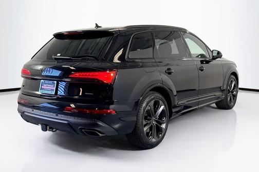 2026 Audi Q7 55 Premium Plus