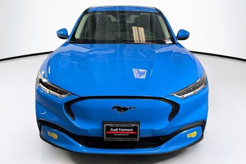 2022 Ford Mustang Mach-E Select