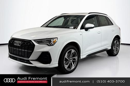2025 Audi Q3 Premium 45 TFSI S line quattro Tiptronic