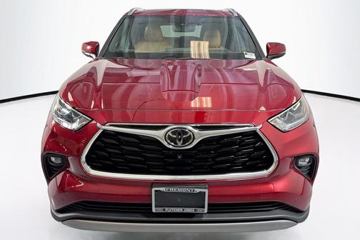 2022 Toyota Highlander Platinum