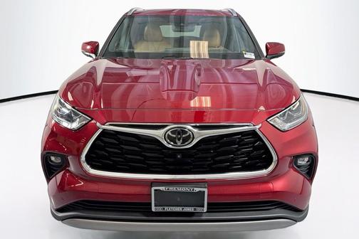 2022 Toyota Highlander Platinum