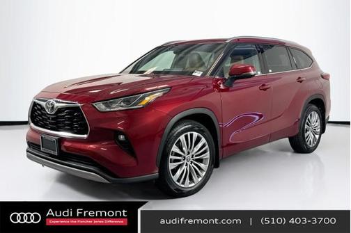 2022 Toyota Highlander Platinum