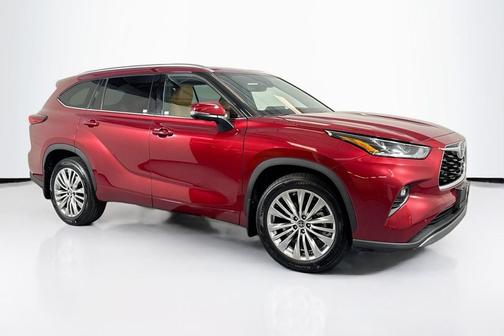 2022 Toyota Highlander Platinum