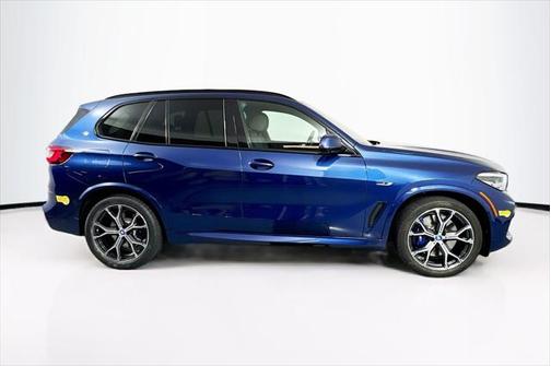 2022 BMW X5 PHEV xDrive45e