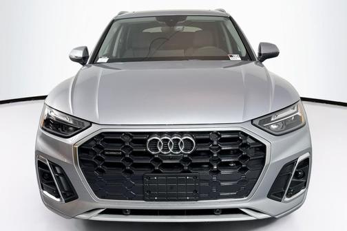 2025 Audi Q5 45 S line Premium Plus
