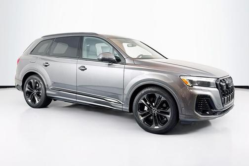 2025 Audi Q7 55 Prestige