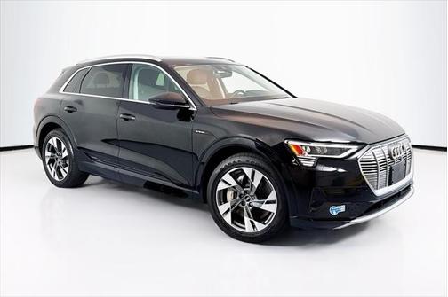 2021 Audi e-tron Premium