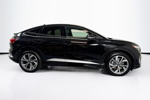 2025 Audi Q4 e-tron Sportback Premium 55 quattro