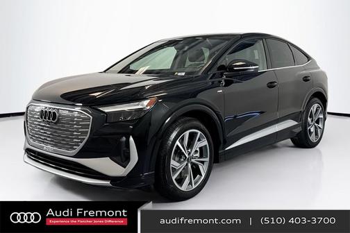 2025 Audi Q4 e-tron Sportback Premium 55 quattro