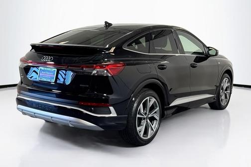 2025 Audi Q4 e-tron Sportback Premium 55 quattro