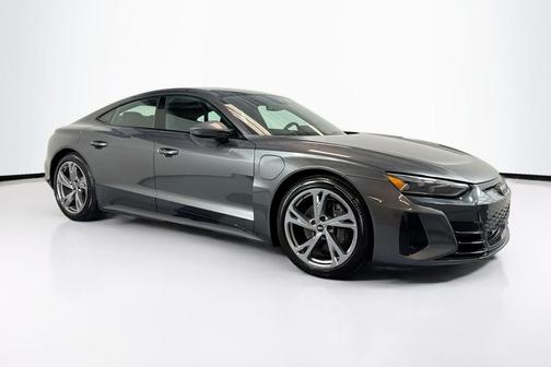 2023 Audi e-tron GT Premium Plus quattro