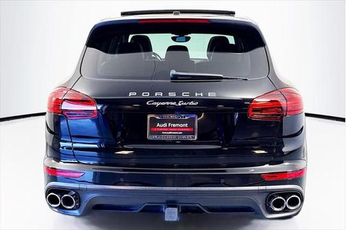 2016 Porsche Cayenne Turbo
