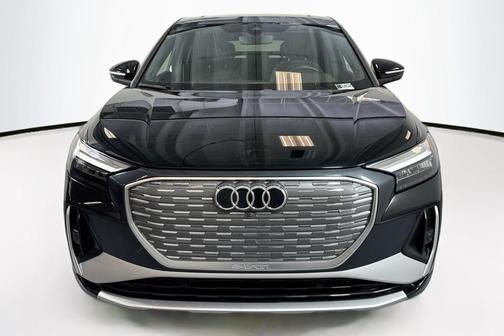 2024 Audi Q4 e-tron Sportback Premium 55 quattro