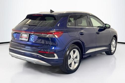 2024 Audi Q4 e-tron Premium 55 quattro