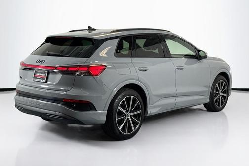 2025 Audi Q4 e-tron Premium 45 quattro