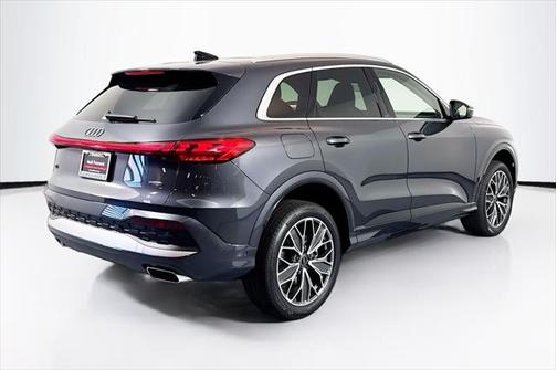 2025 Audi Q5 Premium Plus