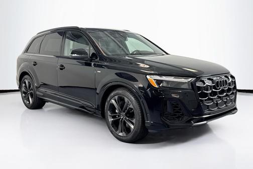 Mythos Black Metallic 2026 Audi Q7 55 Premium Plus