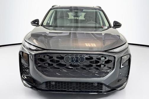 2026 Audi Q3 S line