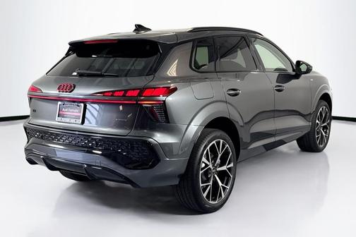 2026 Audi Q3 S line