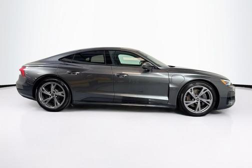 2023 Audi e-tron GT Premium Plus quattro