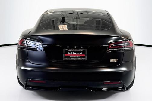 2023 Tesla Model S Plaid
