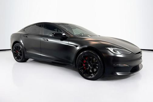 2023 Tesla Model S Plaid
