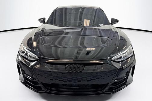 2024 Audi RS e-tron GT quattro