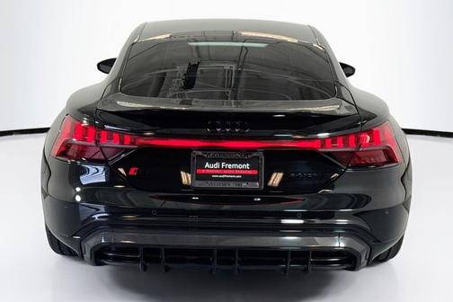 2024 Audi RS e-tron GT quattro