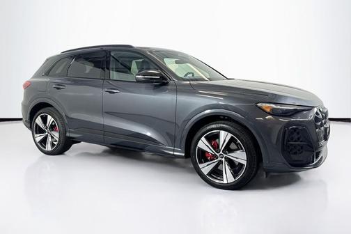 2025 Audi SQ5 3.0T Premium Plus