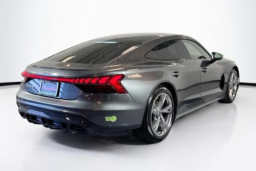 2023 Audi e-tron GT Premium Plus quattro