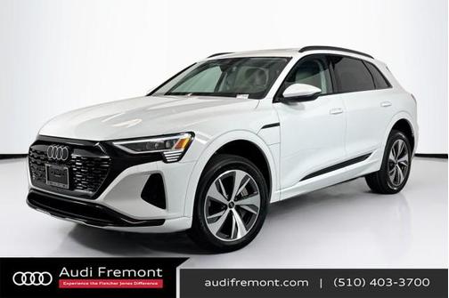 2024 Audi Q8 e-tron Premium