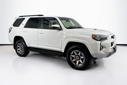 2024 Toyota 4Runner TRD Off Road