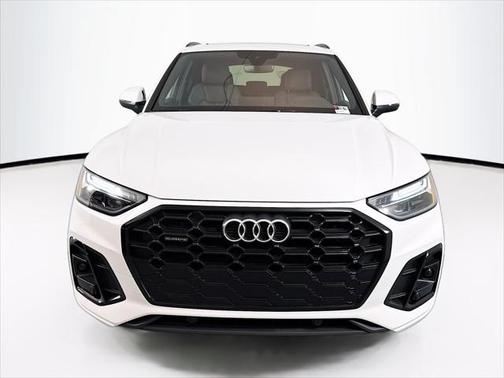 2025 Audi Q5 45 S line Premium