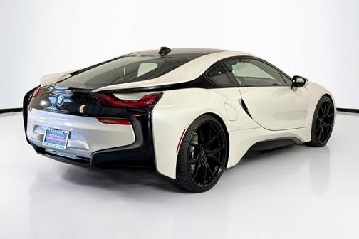 2016 BMW i8 Base